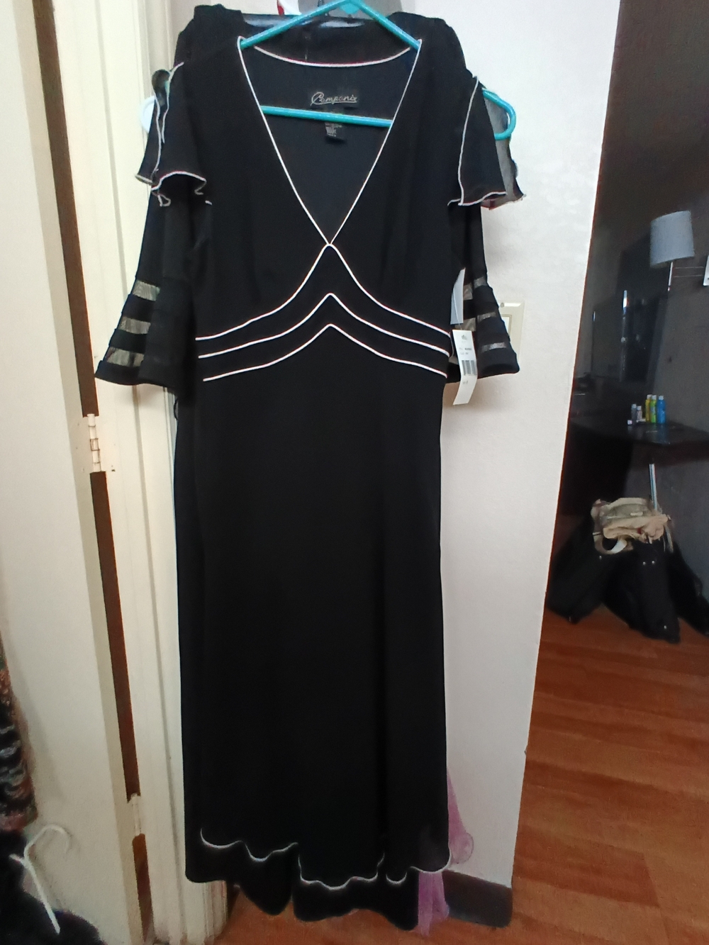 Black Cold-Shoulder V-Neck Midi Dress